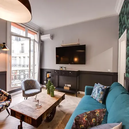 The Royal Suite - Champs Elysees *