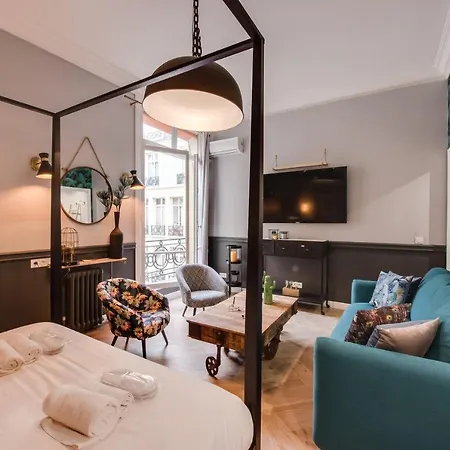 The Royal Suite - Champs Elysees * Paris