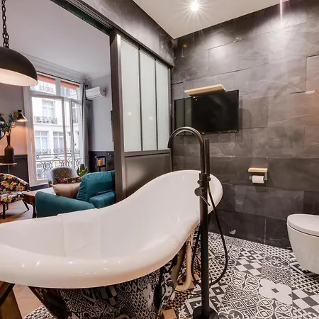 The Royal Suite - Champs Elysees * Paris