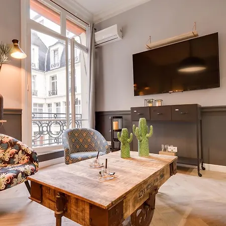 The Royal Suite - Champs Elysees
