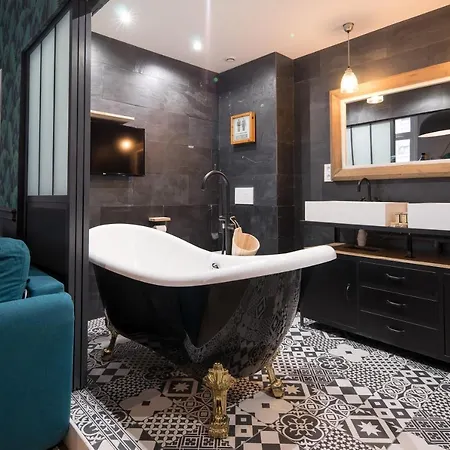 The Royal Suite - Champs Elysees * Paris