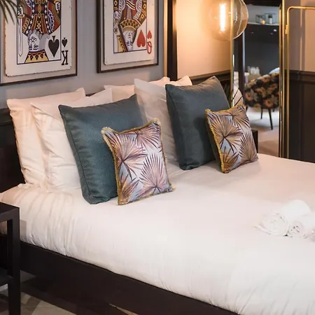 The Royal Suite - Champs Elysees Paris